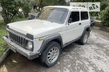 Внедорожник / Кроссовер ВАЗ / Lada 2121 Нива 1983 в Каменец-Подольском