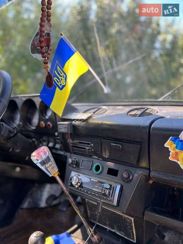 Позашляховик / Кросовер ВАЗ / Lada 2121 Нива 1988 в Білогородці фото 14 Позашляховик / Кросовер ВАЗ / Lada 2121 Нива 1988 в Білогородці