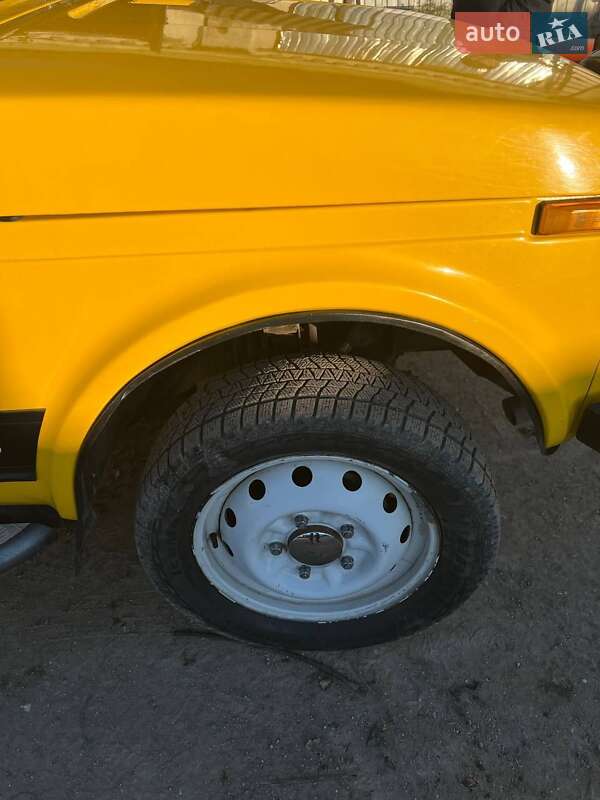 Внедорожник / Кроссовер ВАЗ / Lada 2121 Нива 1984 в Баре