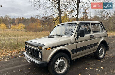 Внедорожник / Кроссовер ВАЗ / Lada 2121 Нива 1988 в Лозовой