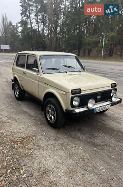 Позашляховик / Кросовер ВАЗ / Lada 2121 Нива 1985 в Чигирину