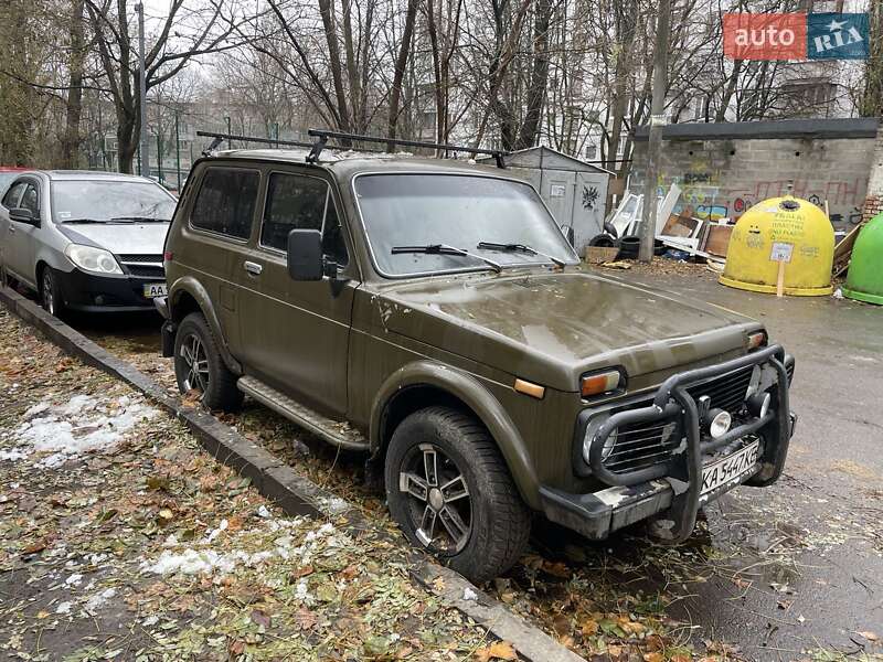 Позашляховик / Кросовер ВАЗ / Lada 2121 Нива 1990 в Києві