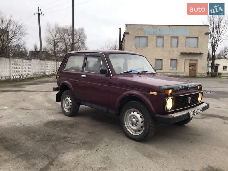 Внедорожник / Кроссовер ВАЗ / Lada 2121 Нива 1983 в Славуте