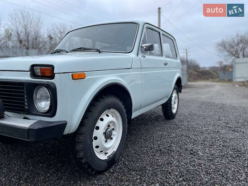 Внедорожник / Кроссовер ВАЗ / Lada 2121 Нива 1991 в Каменец-Подольском