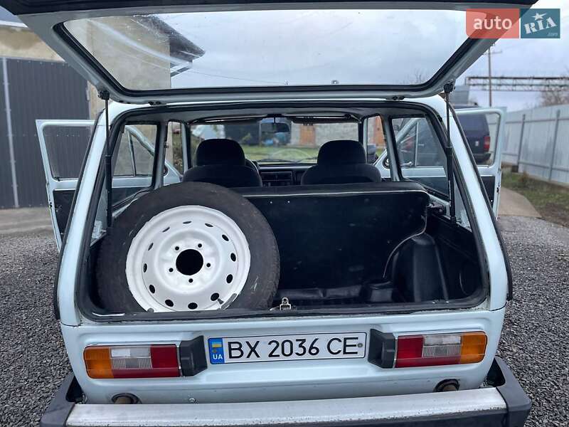 Внедорожник / Кроссовер ВАЗ / Lada 2121 Нива 1991 в Каменец-Подольском