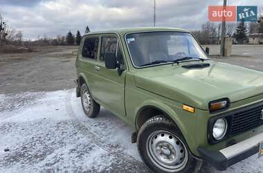 Внедорожник / Кроссовер ВАЗ / Lada 2121 Нива 1990 в Новой Ушице