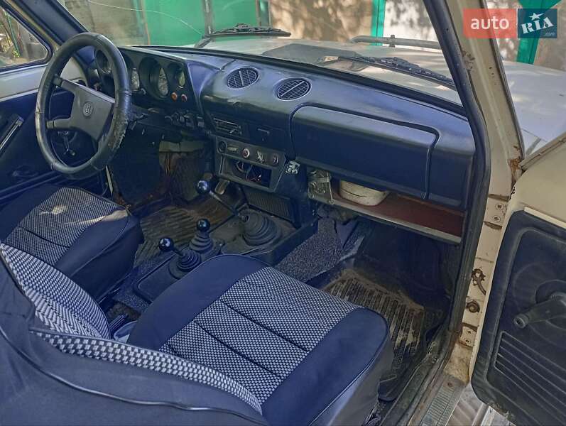 Внедорожник / Кроссовер ВАЗ / Lada 2121 Нива 1987 в Краснокутске фото 10 Внедорожник / Кроссовер ВАЗ / Lada 2121 Нива 1987 в Краснокутске