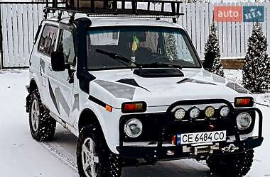 Позашляховик / Кросовер ВАЗ / Lada 2121 Нива 1988 в Чернівцях