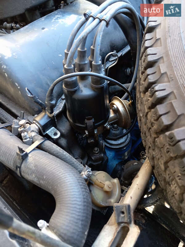 Внедорожник / Кроссовер ВАЗ / Lada 2121 Нива 1988 в Кременце