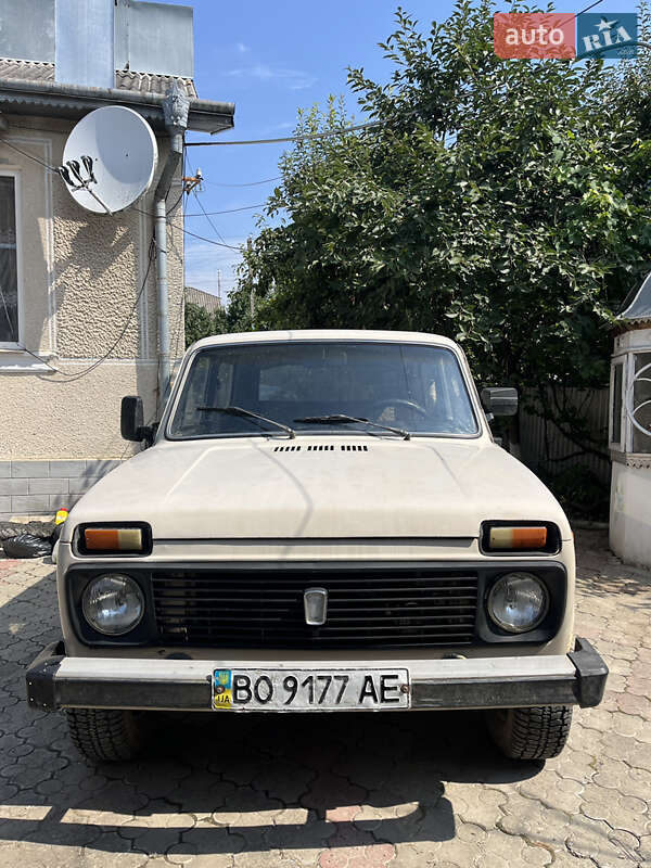 Внедорожник / Кроссовер ВАЗ / Lada 2121 Нива 1981 в Борщеве