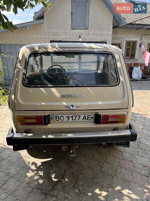 Внедорожник / Кроссовер ВАЗ / Lada 2121 Нива 1981 в Борщеве