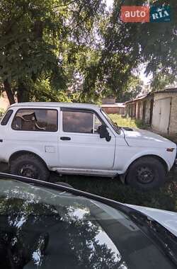 Внедорожник / Кроссовер ВАЗ / Lada 2121 Нива 1988 в Шостке