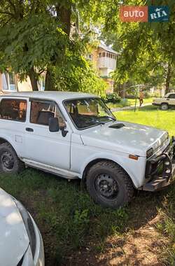 Внедорожник / Кроссовер ВАЗ / Lada 2121 Нива 1988 в Шостке