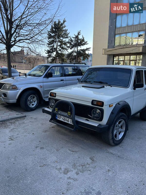Позашляховик / Кросовер ВАЗ / Lada 2121 Нива 1988 в Запоріжжі