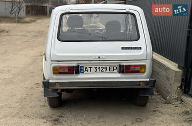 Внедорожник / Кроссовер ВАЗ / Lada 2121 Нива 1985 в Черновцах