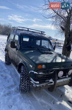 Позашляховик / Кросовер ВАЗ / Lada 2121 Нива 1981 в Ізюмі