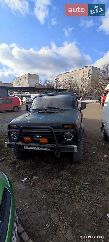 Внедорожник / Кроссовер ВАЗ / Lada 2121 Нива 1985 в Каменец-Подольском