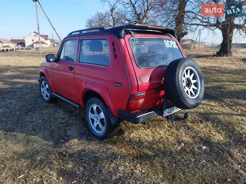 Позашляховик / Кросовер ВАЗ / Lada 2121 Нива 1982 в Тернополі