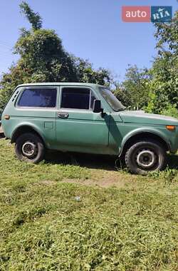 Позашляховик / Кросовер ВАЗ / Lada 2121 Нива 1993 в Черкасах