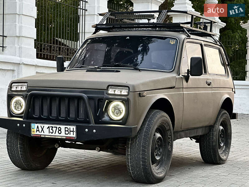 Внедорожник / Кроссовер ВАЗ 2121 Нива 1986 в 