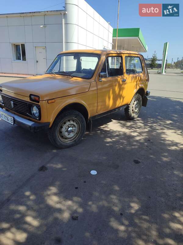 Позашляховик / Кросовер ВАЗ / Lada 2121 Нива 1985 в Снятині