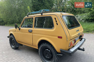 Позашляховик / Кросовер ВАЗ 2121 Нива 1984 в 