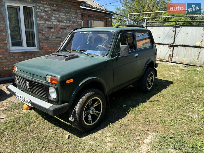 Позашляховик / Кросовер ВАЗ / Lada 2121 Нива 1981 в Харкові