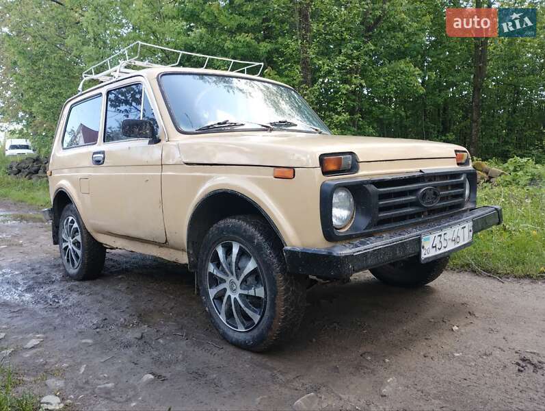 Позашляховик / Кросовер ВАЗ 2121 Нива 1985 в 