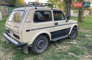 Позашляховик / Кросовер ВАЗ 2121 Нива 1985 в 