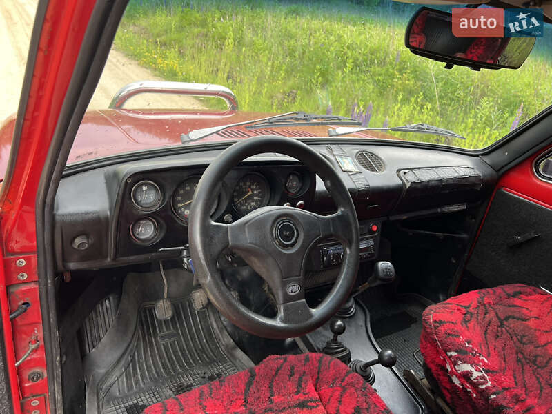 Позашляховик / Кросовер ВАЗ / Lada 2121 Нива 1985 в Кременці