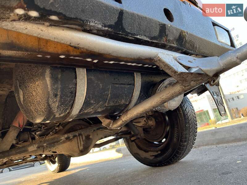 Внедорожник / Кроссовер ВАЗ / Lada 2121 Нива 1982 в Конотопе фото 8 Внедорожник / Кроссовер ВАЗ / Lada 2121 Нива 1982 в Конотопе