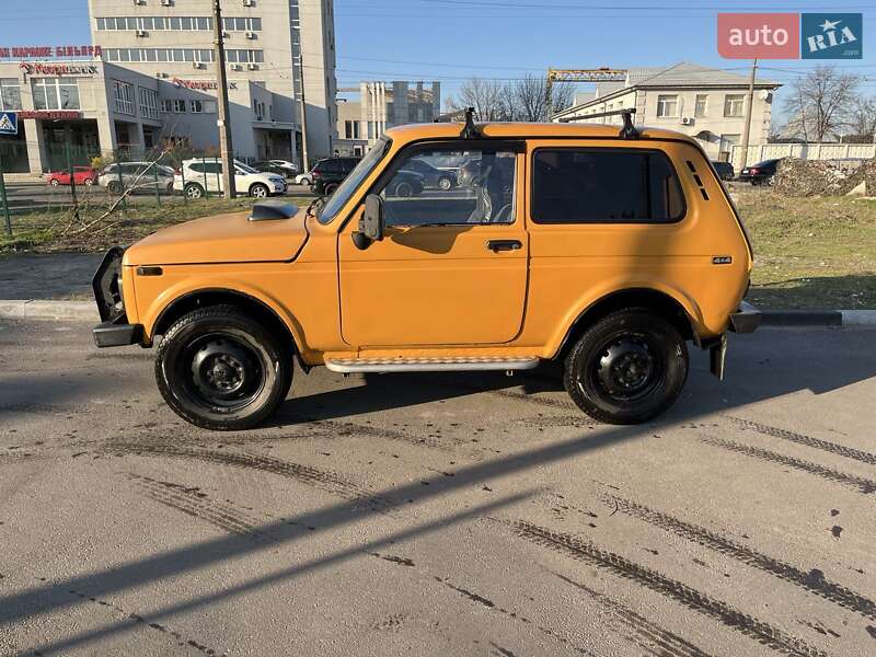 Внедорожник / Кроссовер ВАЗ / Lada 2121 Нива 1982 в Конотопе фото 3 Внедорожник / Кроссовер ВАЗ / Lada 2121 Нива 1982 в Конотопе