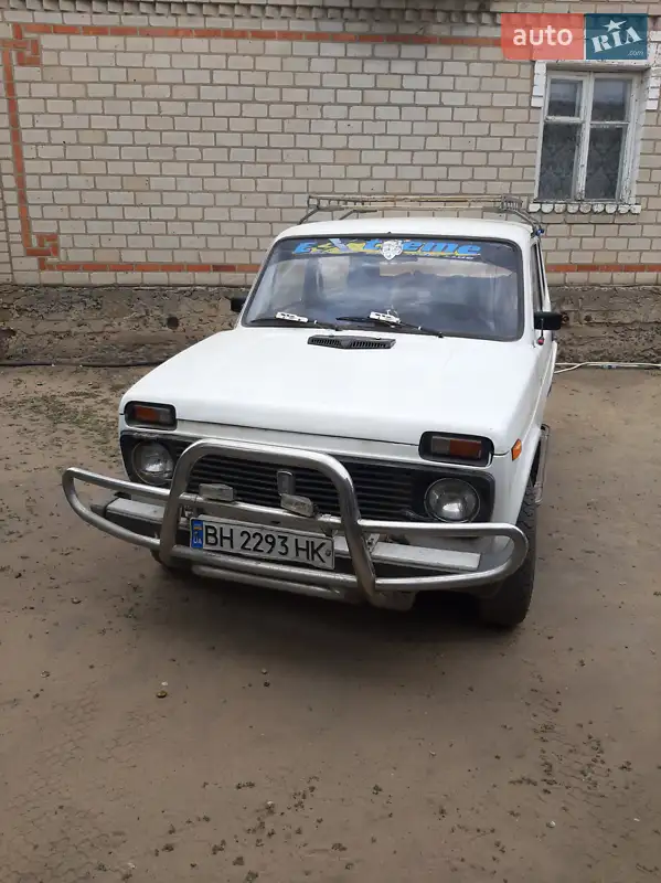 ВАЗ / Lada Niva 1990