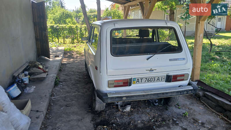 Позашляховик / Кросовер ВАЗ / Lada 2121 Нива 1991 в Коломиї