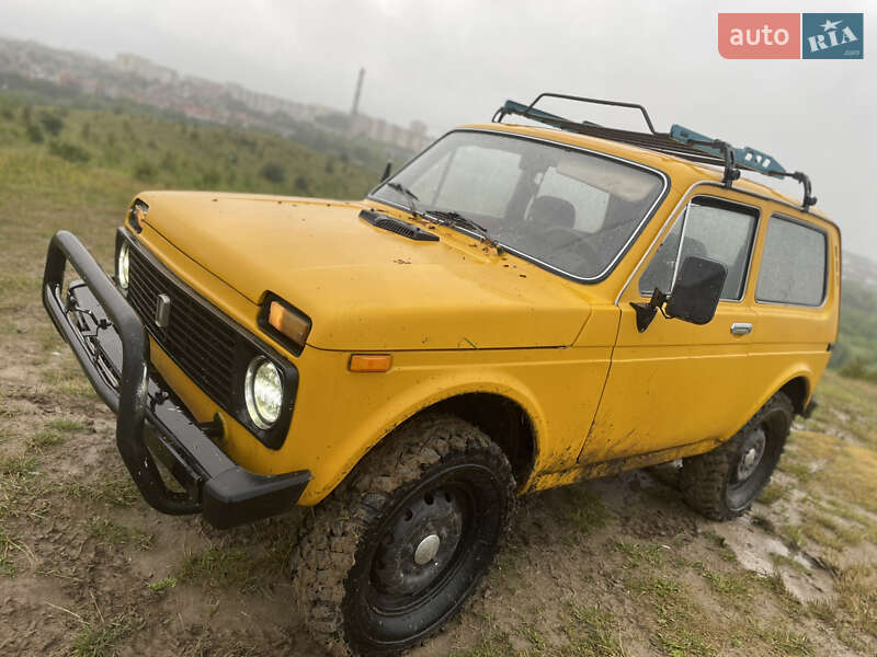Внедорожник / Кроссовер ВАЗ / Lada 2121 Нива 1984 в Ровно