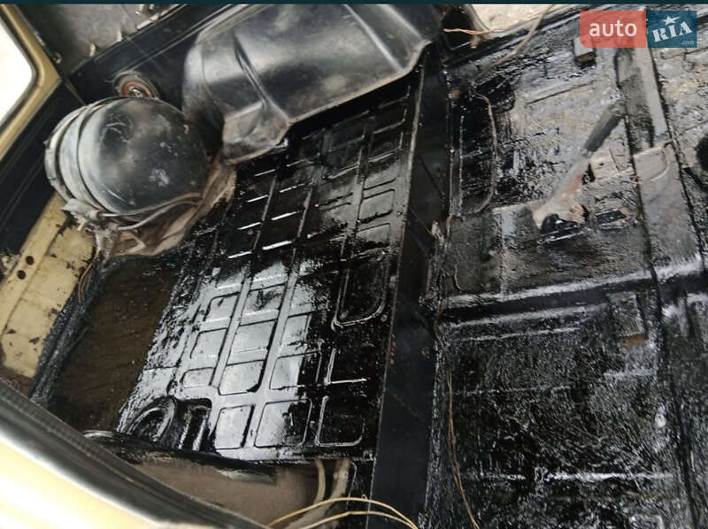 Внедорожник / Кроссовер ВАЗ / Lada 2121 Нива 1981 в Тернополе