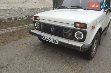 Внедорожник / Кроссовер ВАЗ 2121 Нива 1985 в Корсуне-Шевченковском