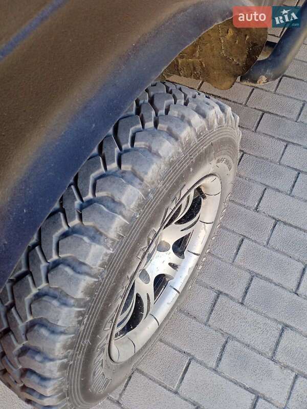 Позашляховик / Кросовер ВАЗ / Lada 2121 Нива 1988 в Кам'янець-Подільському