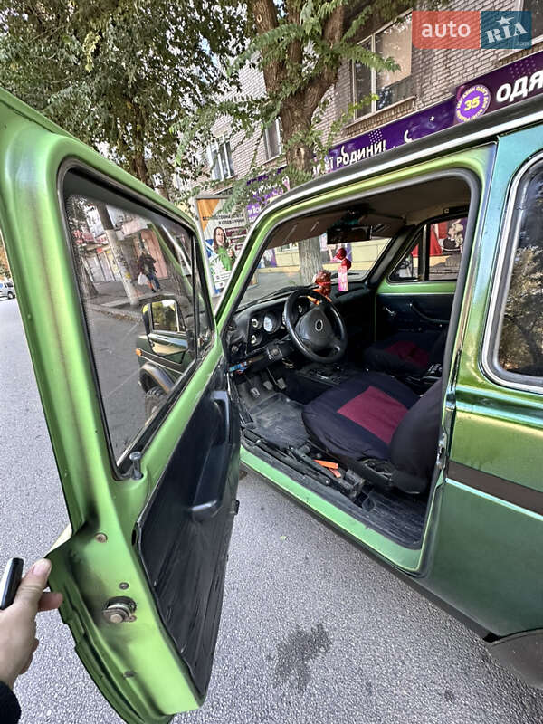 Позашляховик / Кросовер ВАЗ / Lada 2121 Нива 1983 в Кам'янському фото 3 Позашляховик / Кросовер ВАЗ / Lada 2121 Нива 1983 в Кам'янському