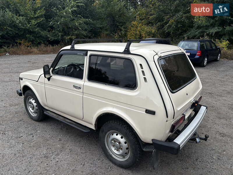 Внедорожник / Кроссовер ВАЗ / Lada 2121 Нива 1984 в Полтаве фото 6 Внедорожник / Кроссовер ВАЗ / Lada 2121 Нива 1984 в Полтаве