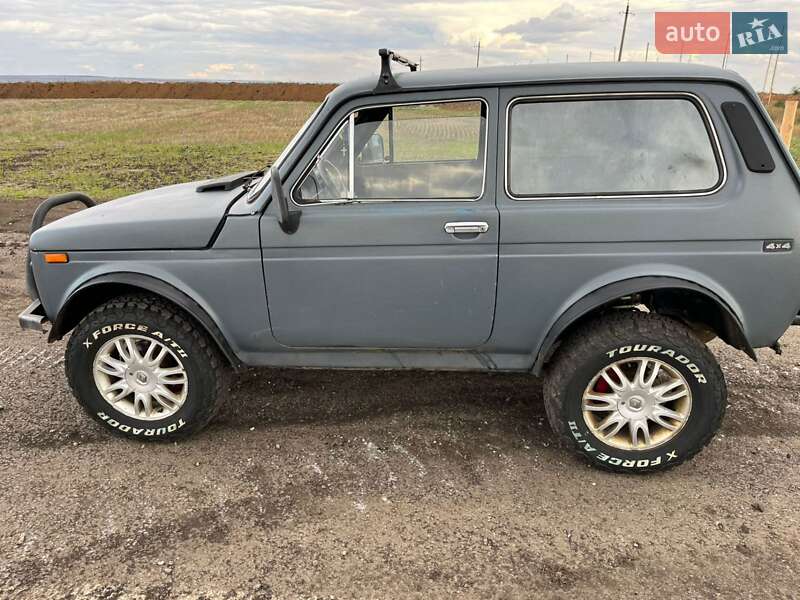 ВАЗ / Lada 2121 Нива 1990 ВАЗ / Lada 2121 Нива 1990
