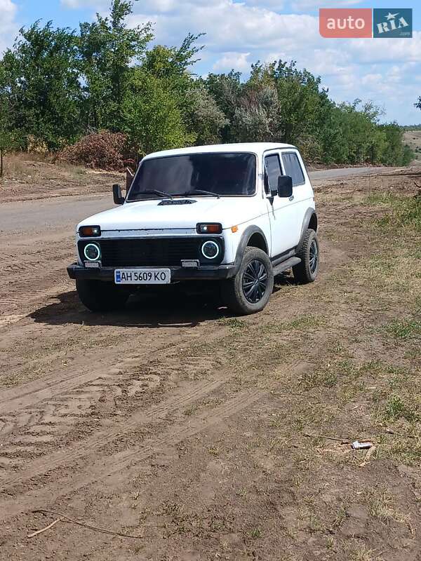 Внедорожник / Кроссовер ВАЗ / Lada 2121 Нива 1991 в Петропавловке