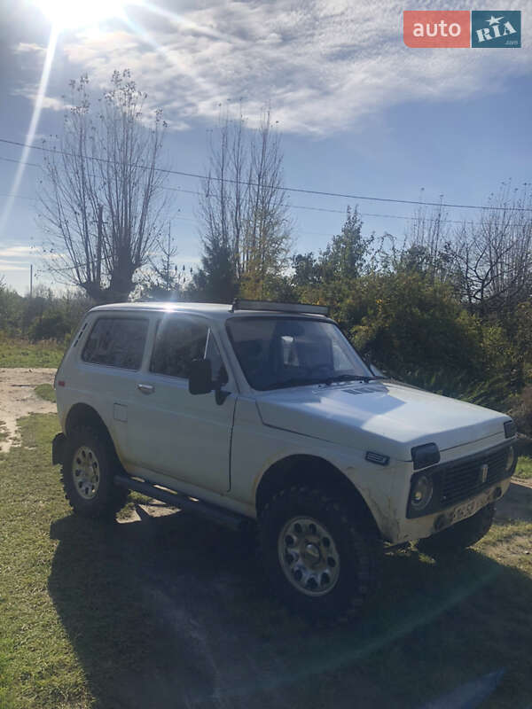 Внедорожник / Кроссовер ВАЗ / Lada 2121 Нива 1990 в Перемышлянах фото 2 Внедорожник / Кроссовер ВАЗ / Lada 2121 Нива 1990 в Перемышлянах