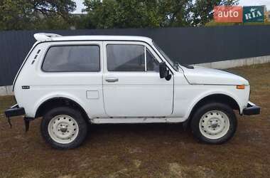 Внедорожник / Кроссовер ВАЗ 2121 Нива 1986 в Хороле
