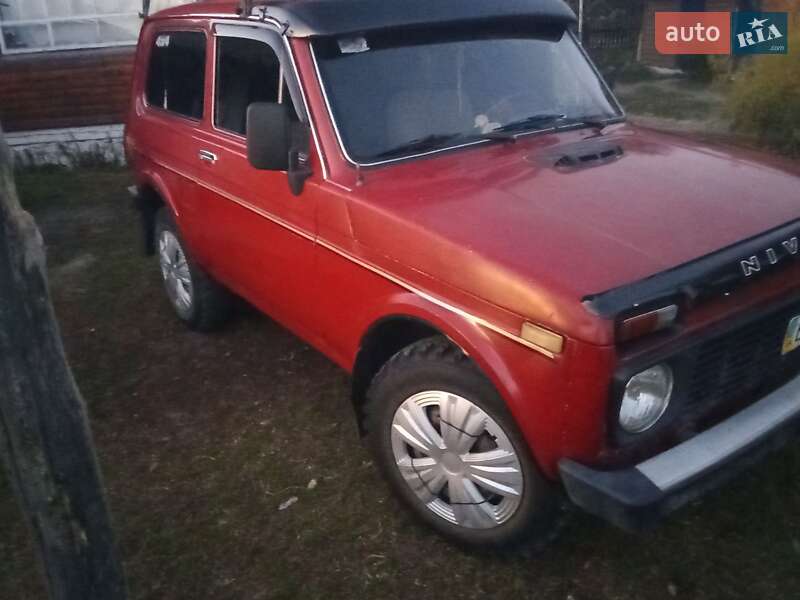 Позашляховик / Кросовер ВАЗ / Lada 2121 Нива 1991 в Рівному фото 5 Позашляховик / Кросовер ВАЗ / Lada 2121 Нива 1991 в Рівному