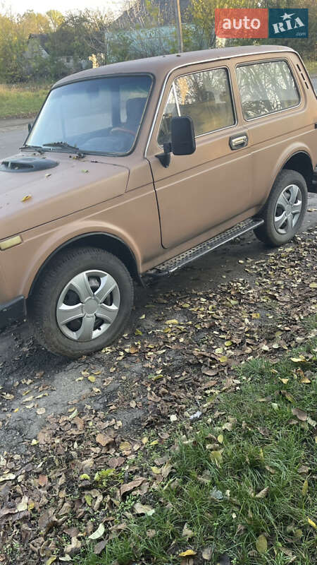 Внедорожник / Кроссовер ВАЗ / Lada 2121 Нива 1986 в Тетиеве фото 3 Внедорожник / Кроссовер ВАЗ / Lada 2121 Нива 1986 в Тетиеве