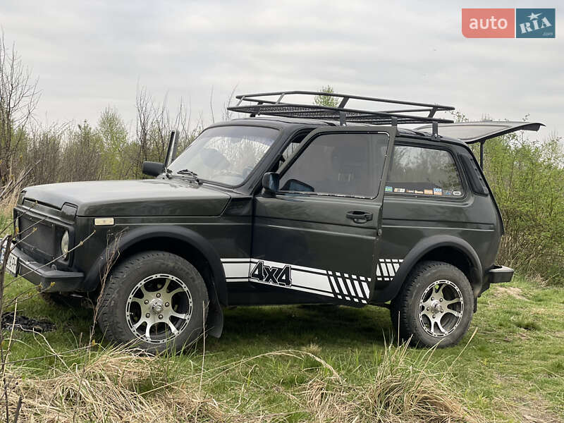 Внедорожник / Кроссовер ВАЗ / Lada 2121 Нива 1983 в Стрые