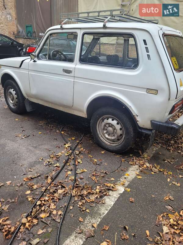 Позашляховик / Кросовер ВАЗ / Lada 2121 Нива 1985 в Києві