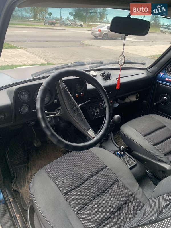 Внедорожник / Кроссовер ВАЗ / Lada 2121 Нива 1988 в Черкассах фото 5 Внедорожник / Кроссовер ВАЗ / Lada 2121 Нива 1988 в Черкассах