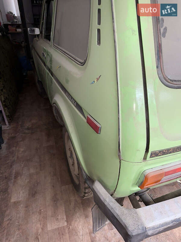 Позашляховик / Кросовер ВАЗ / Lada 2121 Нива 1981 в Чернівцях